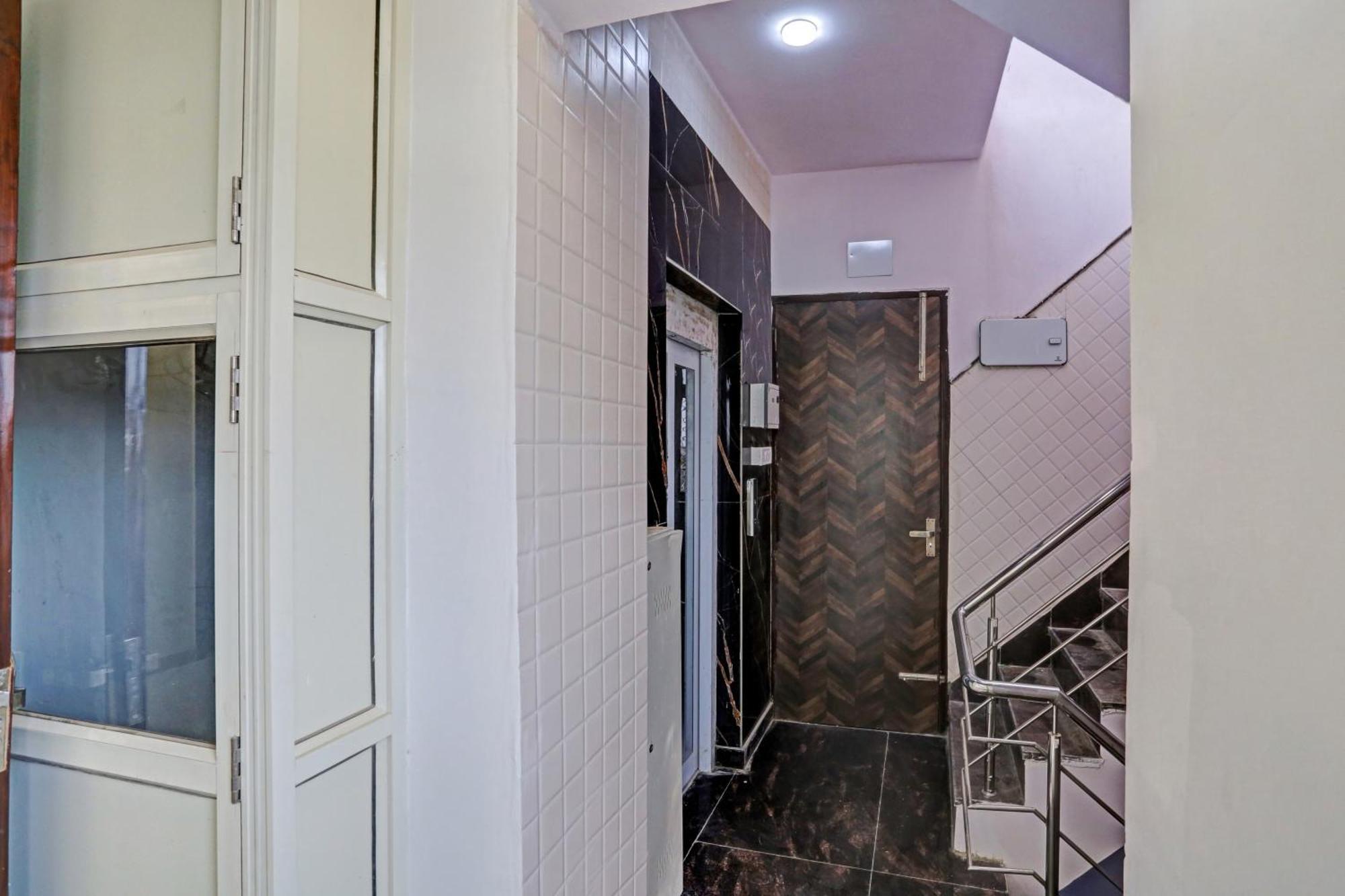 Townhouse Vip Grand Ξενοδοχείο Δελχί Εξωτερικό φωτογραφία