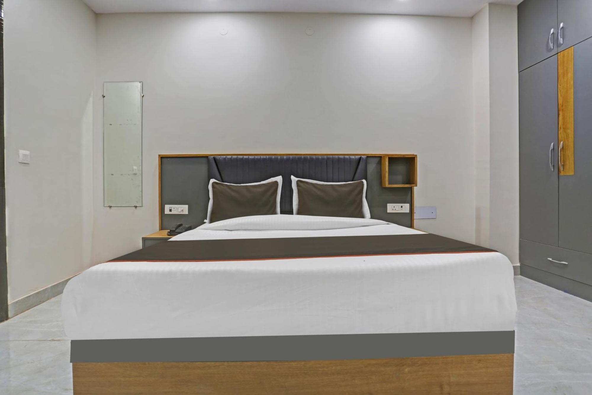 Townhouse Vip Grand Ξενοδοχείο Δελχί Εξωτερικό φωτογραφία